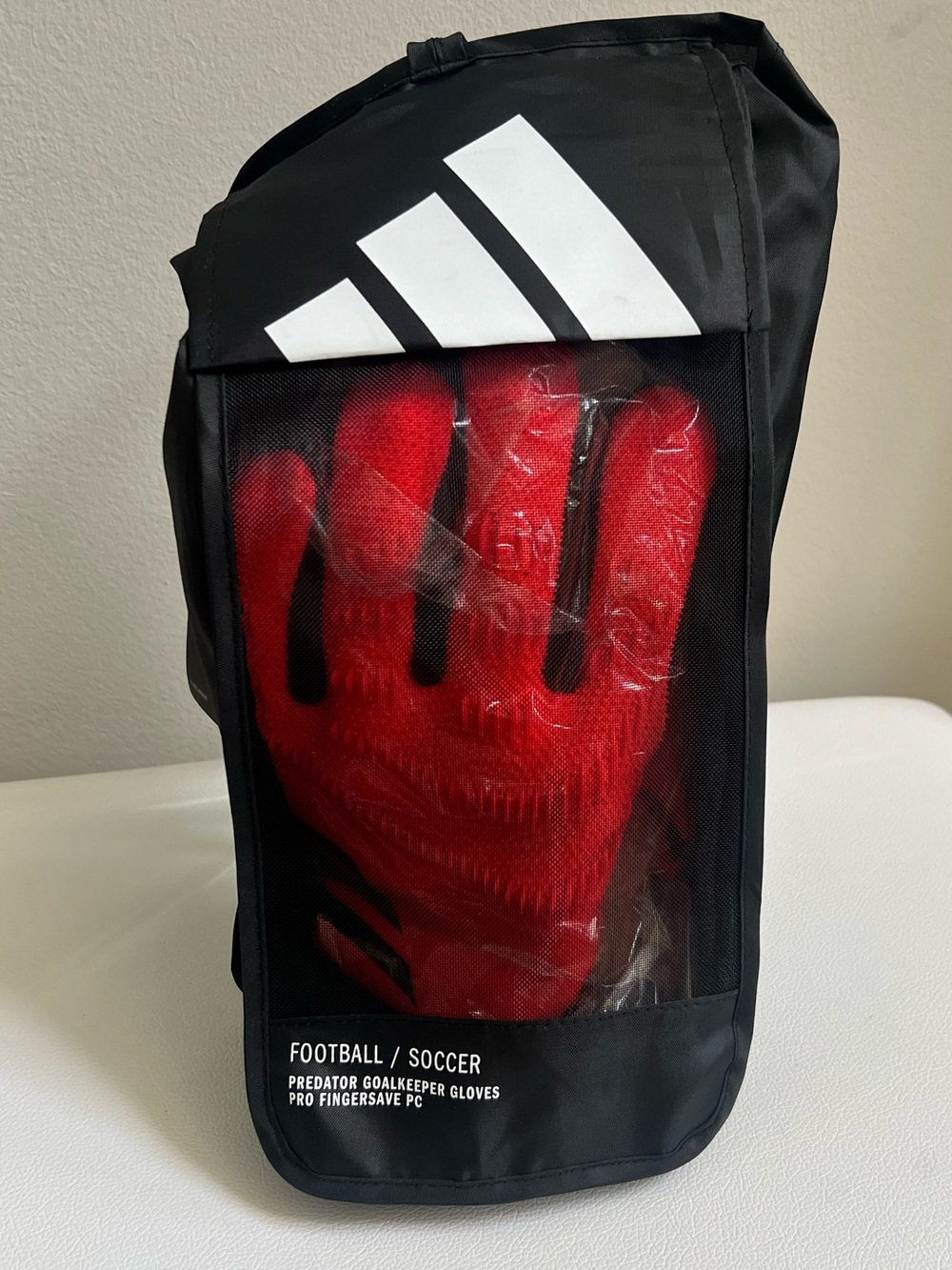 ADIDAS Predator Goalkeeper Gloves - Red Size 8.5 NWT!